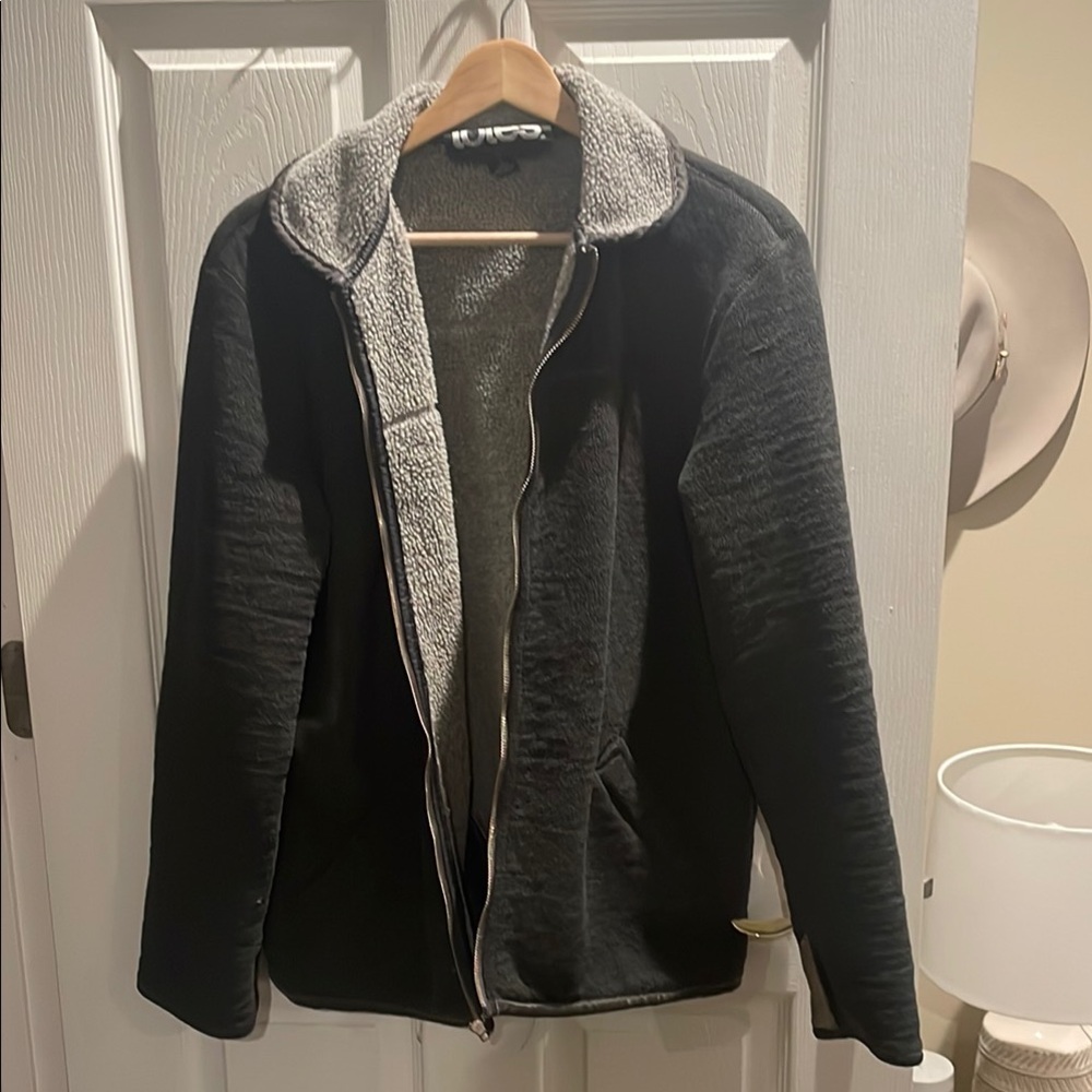 Cozy Black Jacket with Sherpa Lining